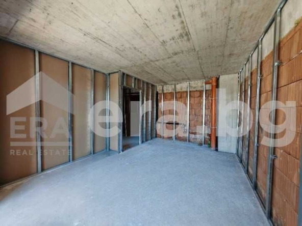 Двустаен апартамент в Варна, Младост 1 - 64 кв.м за 1943 €/кв.м - Снимка #1