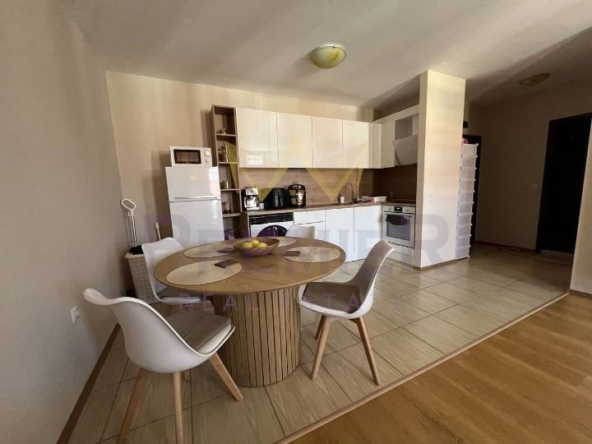 Двустаен апартамент в Несебър - 70 кв.м за 1315 €/кв.м - Снимка #1