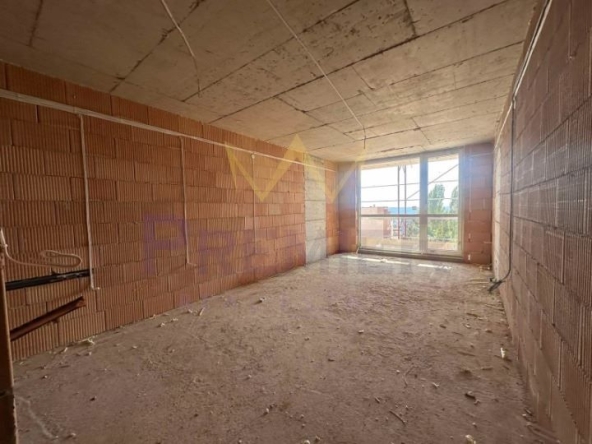 Тристаен апартамент в Варна, Възраждане 3 - 95 кв.м за 1674 €/кв.м - Снимка #1