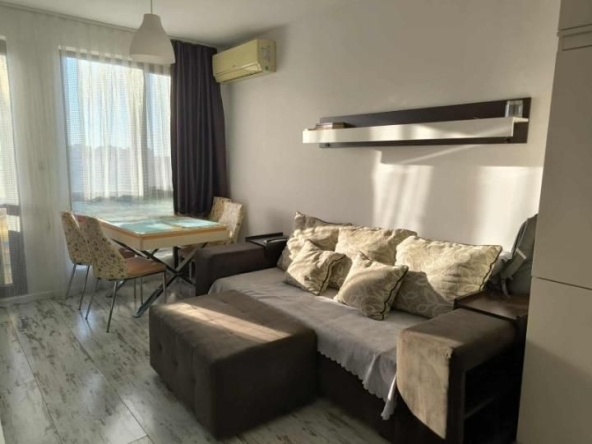 Дава се под наем Двустаен апартамент в Пловдив, Кючук Париж - 52 кв.м за 408 € - Снимка #1