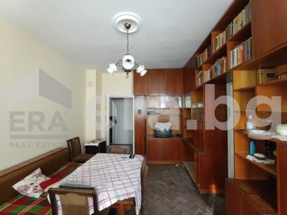 Дава се под наем Двустаен апартамент в Варна, Чаталджа - 60 кв.м за 459 € - Снимка #1