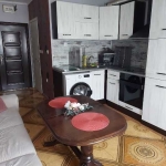 Дава се под наем Двустаен апартамент в Поморие - 50 кв.м за 382.5 € - Снимка #1