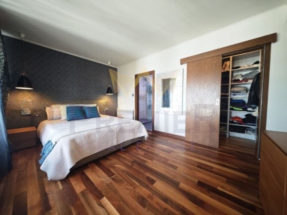 Четиристаен апартамент в Несебър - 150 кв.м за 2200 €/кв.м - Снимка #1