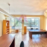 Тристаен апартамент в Варна, Левски - 117 кв.м за 3676 €/кв.м - Снимка #1