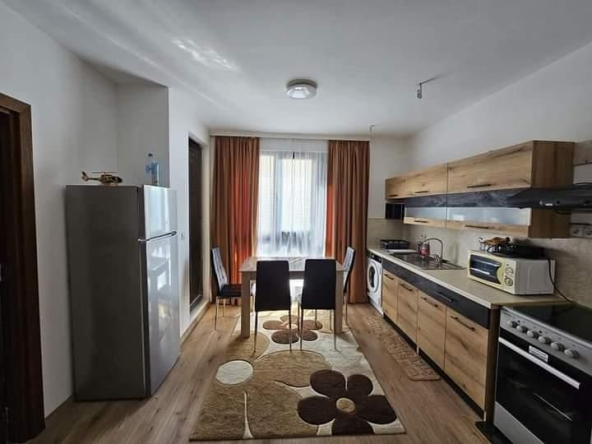 Дава се под наем Тристаен апартамент в Пловдив, Христо Смирненски - 65 кв.м за 408 € - Снимка #1