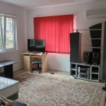 Дава се под наем Тристаен апартамент в Пловдив, Христо Смирненски - 85 кв.м за 332 € - Снимка #1