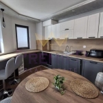 Дава се под наем Двустаен апартамент в Варна, Бриз - 68 кв.м за 867 € - Снимка #1