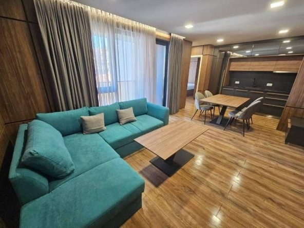 Дава се под наем Двустаен апартамент в Пловдив, Младежки Хълм - 70 кв.м за 600 € - Снимка #1