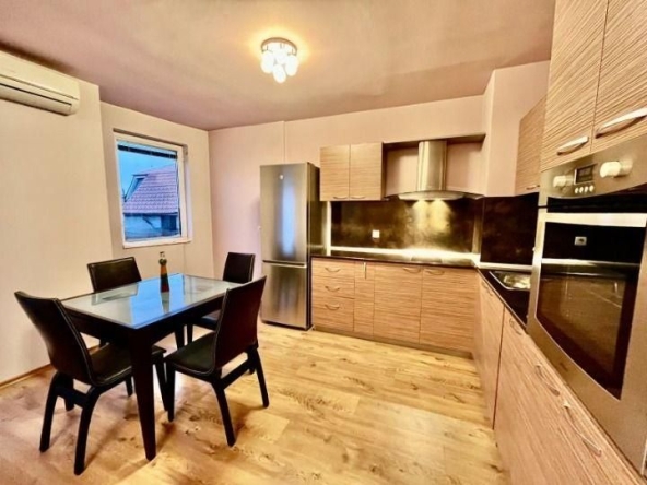 Дава се под наем Тристаен апартамент в Пловдив, Каменица 2 - 80 кв.м за 500 € - Снимка #1