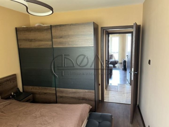 Тристаен апартамент в София, Оборище - 76 кв.м за 3290 €/кв.м - Снимка #1