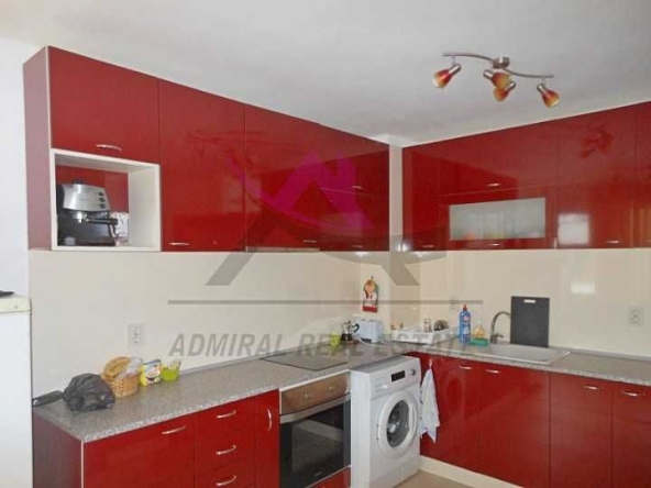 Дава се под наем Двустаен апартамент в Варна, Червен площад - 66 кв.м за 398.82 € - Снимка #1