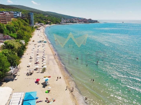 Едностаен апартамент в Свети Влас - 49 кв.м за 647 €/кв.м - Снимка #1