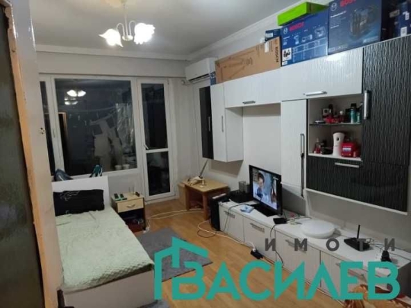 Двустаен апартамент в София, Център - 59 кв.м за 1254 €/кв.м - Снимка #1