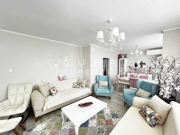 Четиристаен апартамент в Разград, Освобождение - 125 кв.м за 1020 €/кв.м - Снимка #1