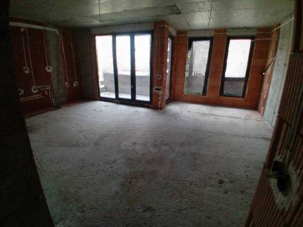 Двустаен апартамент в Пловдив, Кършияка - 57 кв.м за 734 €/кв.м - Снимка #1