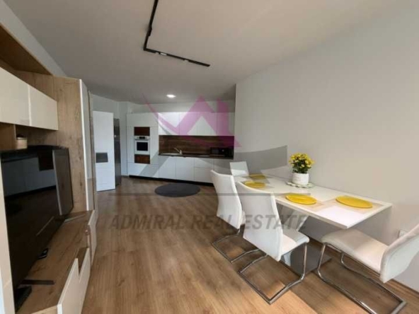 Дава се под наем Двустаен апартамент в Варна, Бриз - 87 кв.м за 897.6 € - Снимка #1