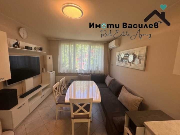 Тристаен апартамент в София, Център - 67 кв.м за 1896 €/кв.м - Снимка #1