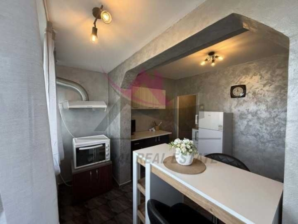 Дава се под наем Двустаен апартамент в Варна, Младост 1 - 40 кв.м за 448.8 € - Снимка #1