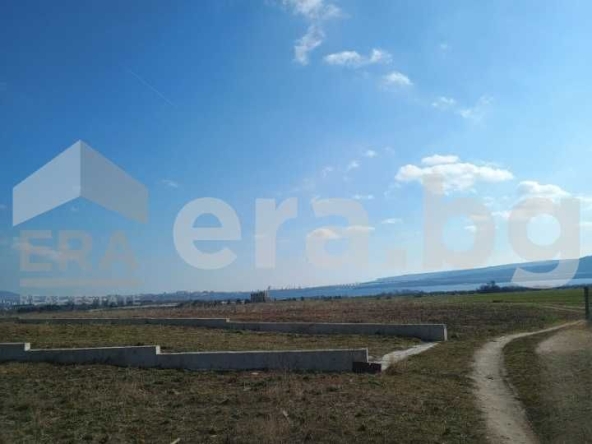 Парцел в с. Тополи, Област Варна - 672 кв.м за 73 €/кв.м - Снимка #1