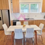 Дава се под наем Тристаен апартамент в Варна, Аспарухово - 105 кв.м за 850 € - Снимка #1