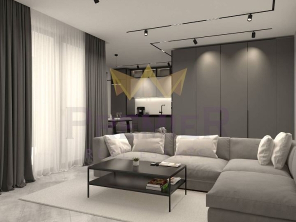 Тристаен апартамент в Бургас, Център - 100 кв.м за 1632 €/кв.м - Снимка #1