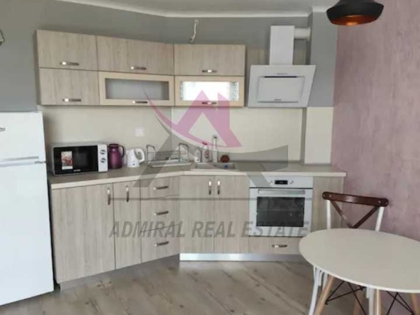 Дава се под наем Двустаен апартамент в Варна, Аспарухово - 67 кв.м за 400 € - Снимка #1