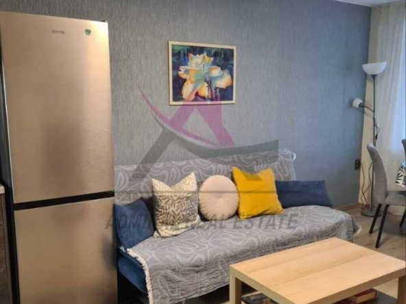 Дава се под наем Тристаен апартамент в Варна, Чайка - 72 кв.м за 648.21 € - Снимка #1