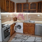 Дава се под наем Тристаен апартамент в Варна, Цветен квартал - 85 кв.м за 448.8 € - Снимка #1