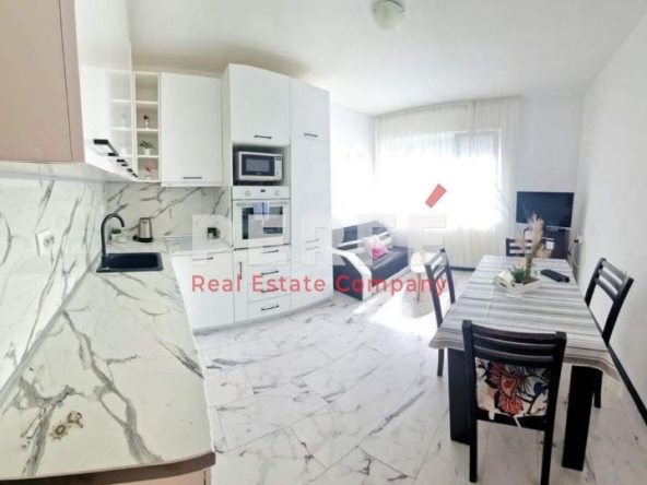 Тристаен апартамент в Поморие - 70 кв.м за 1800 €/кв.м - Снимка #1