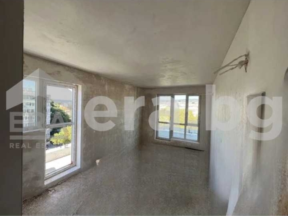 Едностаен апартамент в Варна, Погреби - 35 кв.м за 1975 €/кв.м - Снимка #1