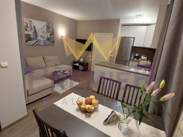 Дава се под наем Двустаен апартамент в Варна, Гръцка махала - 60 кв.м за 663 € - Снимка #1