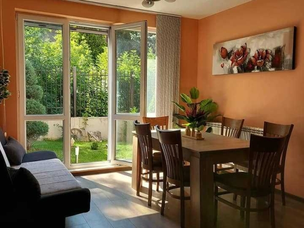 Дава се под наем Тристаен апартамент в София, Бояна - 80 кв.м за 707.88 € - Снимка #1