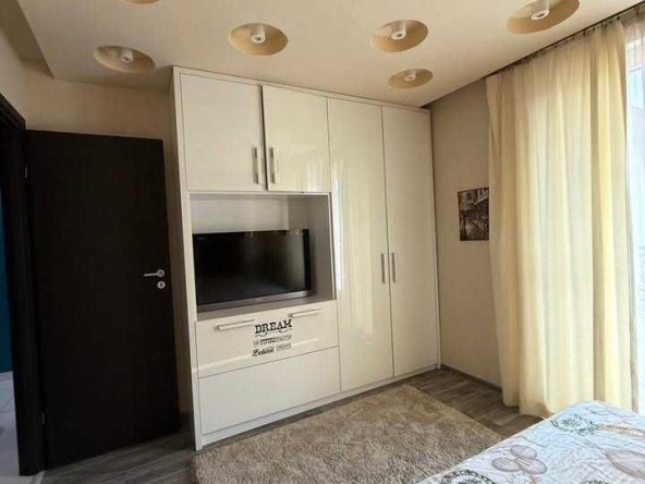 Двустаен апартамент в София, Зона Б-5 - 85 кв.м за 1002 €/кв.м - Снимка #1