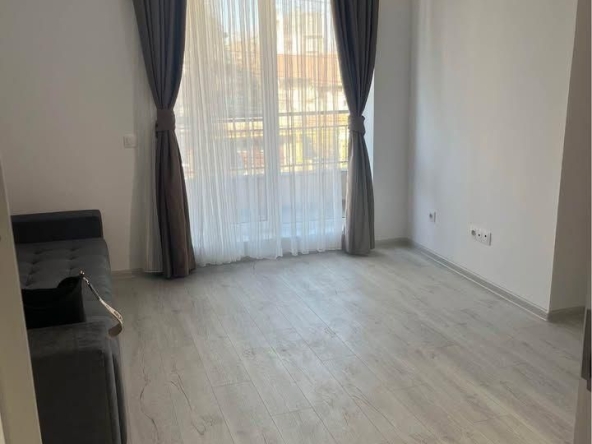 Дава се под наем Двустаен апартамент в София, Витоша - 54 кв.м за 697.17 € - Снимка #1