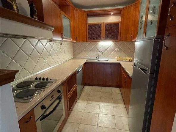 Дава се под наем Двустаен апартамент в София, Люлин 9 - 65 кв.м за 612 € - Снимка #1