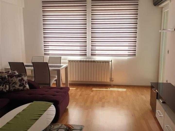 Дава се под наем Двустаен апартамент в София, Света Троица - 70 кв.м за 433.5 € - Снимка #1