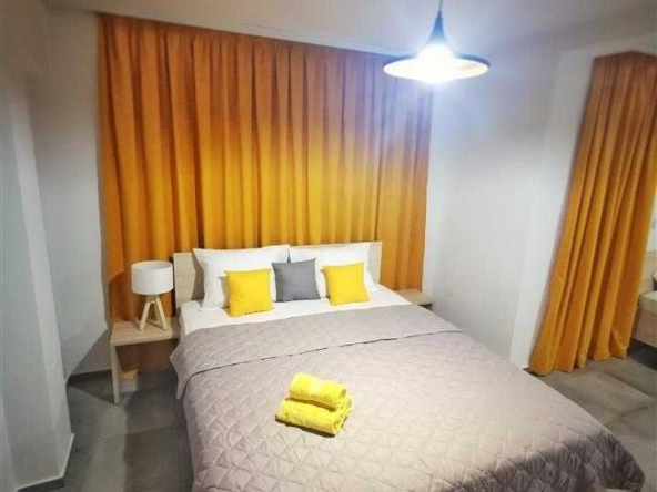 Дава се под наем Двустаен апартамент в Бургас, Лазур - 57 кв.м за 204 € - Снимка #1