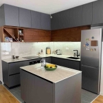 Дава се под наем Двустаен апартамент в Бургас, Център - 60 кв.м за 219.3 € - Снимка #1