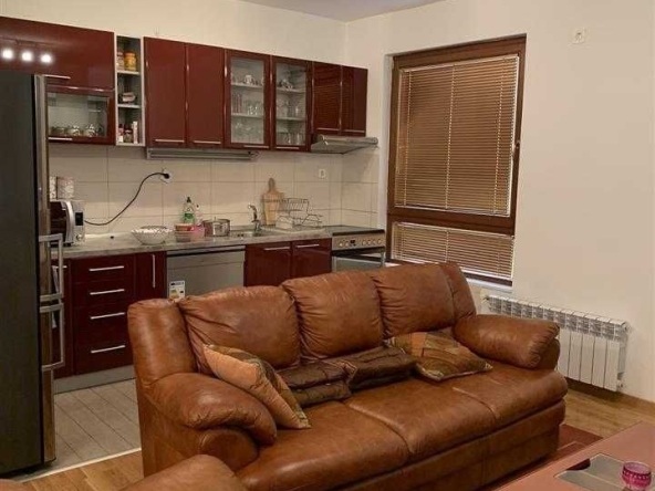 Дава се под наем Двустаен апартамент в Бургас, Възраждане - 57 кв.м за 234.6 € - Снимка #1