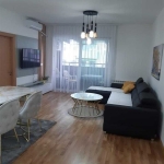 Дава се под наем Двустаен апартамент в Бургас, Славейков - 66 кв.м за 229.5 € - Снимка #1