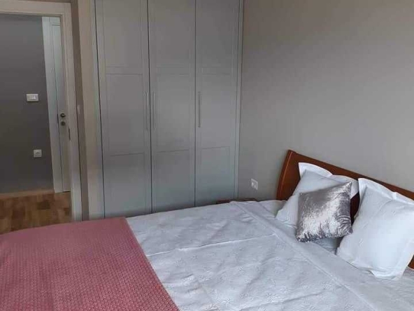 Дава се под наем Двустаен апартамент в Бургас, Меден рудник - зона А - 55 кв.м за 178.5 € - Снимка #1