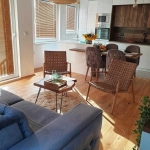 Дава се под наем Двустаен апартамент в Бургас, Изгрев - 67 кв.м за 153 € - Снимка #1