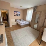 Дава се под наем Едностаен апартамент в София, Център - 45 кв.м за 275 € - Снимка #1