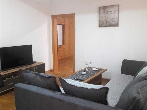Дава се под наем Двустаен апартамент в Пловдив, Западен - 67 кв.м за 265.2 € - Снимка #1