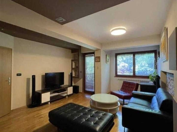 Дава се под наем Двустаен апартамент в Бургас, Възраждане - 62 кв.м за 280.5 € - Снимка #1