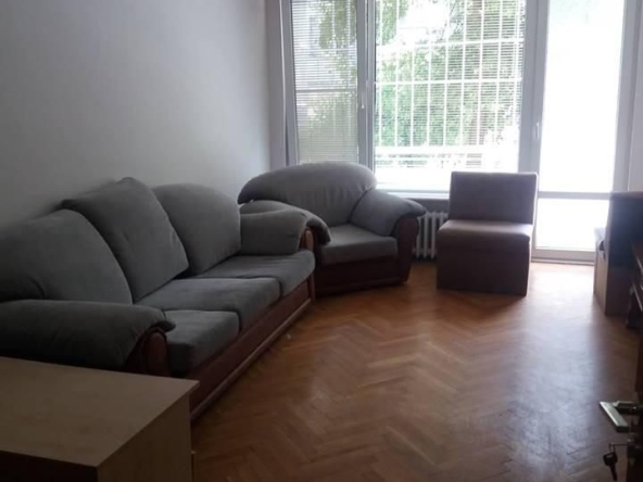 Дава се под наем Тристаен апартамент в София, Лозенец - 90 кв.м за 700 € - Снимка #1