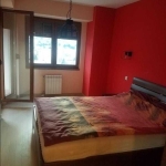 Дава се под наем Двустаен апартамент в Бургас, Славейков - 56 кв.м за 193.8 € - Снимка #1