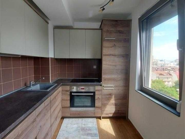 Дава се под наем Двустаен апартамент в Бургас, Лазур - 63 кв.м за 204 € - Снимка #1