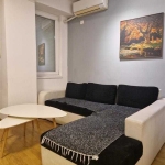 Дава се под наем Двустаен апартамент в Бургас, Център - 67 кв.м за 183.6 € - Снимка #1