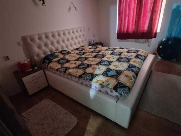 Дава се под наем Двустаен апартамент в Бургас, Изгрев - 70 кв.м за 153 € - Снимка #1
